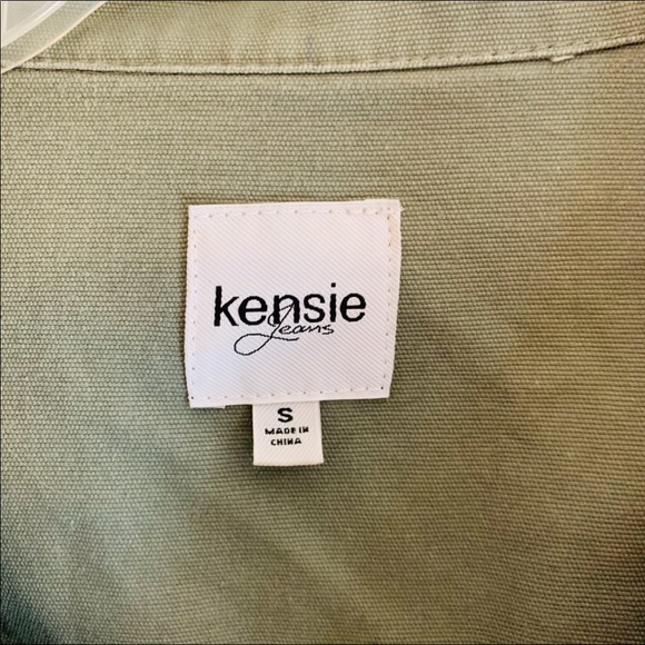 Kenzie Crop Green Jacket - Picture 2 of 3